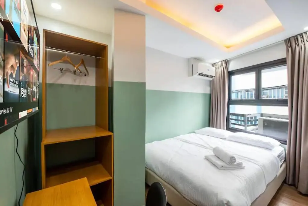 St. Marvin Studio Makati M502 Manila